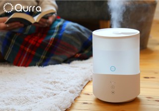 最大約31時間加湿！卓上・床置きどちらもOKのコンパクトな「Qurra 超音波加湿器 2.5L Mois famil」