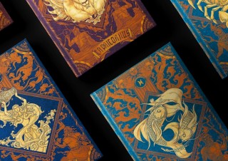 スマホをかざすと12星座が浮かび上がる！AR技術で人気のAstroReality社製「Zodiac Notebook」