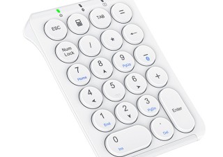 iClever、軽量薄型で人間工学デザインのBluetoothテンキーを発売