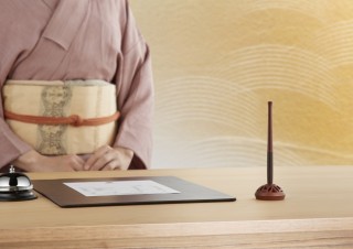 日本の伝統的な七宝柄を和モダンにデザインした、おもてなしデスクペン「フロス 輪-Rin-」が発売！