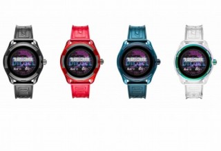 ディーゼル、透明ストラップ採用の大胆デザインな「スマートウォッチ」発表