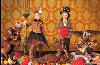 ハウステンボス内の“宮殿”で渡辺おさむ氏のスイーツデコアートを楽しめる展覧会「お菓子の美術館」