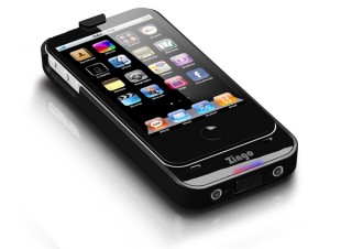 DTC Japan、大容量バッテリーとアンプを内蔵したiPhone 4用ケース