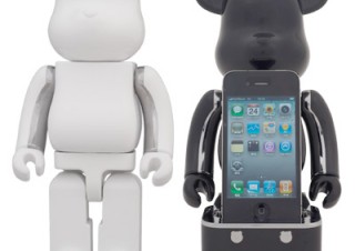ラディウス、iPhone/iPodに対応したBE@RBRICK型スピーカー