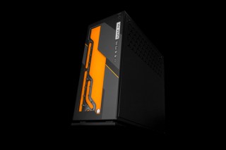 アユート、フロントパネルに水冷のリザーバータンクを内蔵したPCケースを発売