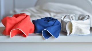 公大、吸水力に優れた三河木綿の6重織ガーゼのスポーツタオルを発売