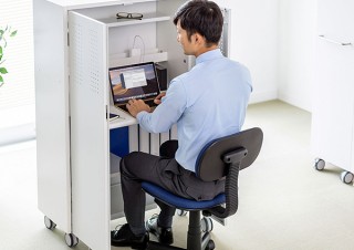 サンワサプライ、必要な時だけ開いて使える収納型カートデスクを発売