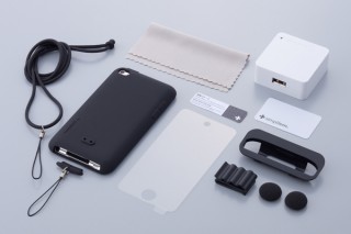 トリニティ、iPod touch用シリコンケースなど11点のアイテムが入ったスターターパック
