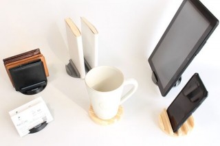 スマホも本もお財布も。なんでも立てちゃうコースター「Stand+」