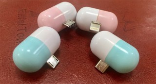 スマートフォンで殺菌消毒するカプセル型空気清浄機「でんきマスク」
