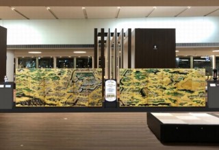 成田空港、「江戸図屏風」を元に制作された「光る江戸図で感じる日本」展示開始