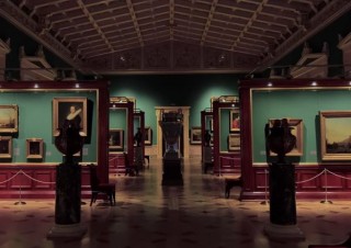 自宅でエルミタージュ美術館探訪、AppleがiPhoneで撮影した5時間超の動画公開