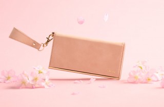 Hamee、スエードスタイルの手帳型iPhoneケースより数量限定の新色ブロッサムピンクを発売