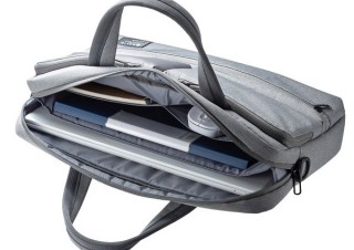 サンワサプライ、小物も分けて収納できる2種のカジュアルなパソコン収納用バッグを発売