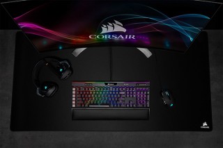 アスク、1220mm幅の超大型のCORSAIR製ゲーミングマウスパッド「MM500」を発売