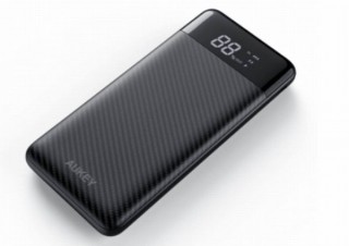 バッテリー残量が液晶ディスプレイに数字で表示される「モバイルバッテリー」発売