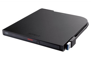 バッファロー、読み込み専用のポータブルDVD-ROMドライブ「DVSM-PTR8U3-BKA」を発売