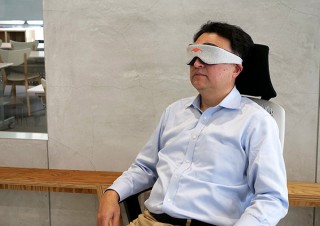 システムクリエイツ、100%遮光のアイマスク「マンタ スリープマスク」を発売