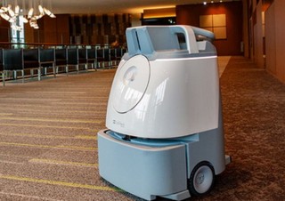 ソフトバンクロボティクス、AI清掃ロボットと施設清潔度診断を無料提供