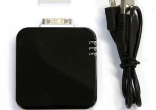 日本トラストテクノロジー、iPhone4ライクなデザインのコンパクト外付けバッテリー「MyBattery iDock S」