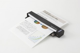 PFU、ドキュメントスキャナのモバイルモデル「ScanSnap S1100」