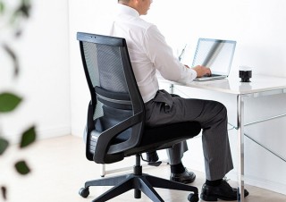 サンワサプライ、座面耐荷重120kgのオフィスチェアを発売