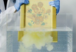 名画に浸る入浴剤など、印刷廃材で創るプロダクト「大喜利印刷」第二弾が一斉公開
