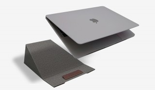 貼り付け不要、極薄2WAYノートPCスタンド「メタスタンド」