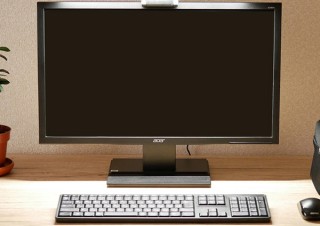 上海問屋、液晶ディスプレイの上に固定できるUSB給電式のライト「DN-915967」を発売