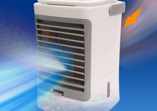 サンコー、ミニサイズの卓上首振り冷風扇「ひえミスト」を発売