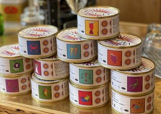STOP、星座アートワークでインテリアにもなるサバ缶「ID-CAN」を発売