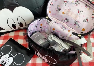 ハニーサロン“Disney Collection”、ミッキー＆ミニーのフェイスが目を引くリュックなど3アイテムを発売