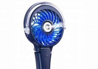 小型手持ちサイズなのにミスト機能付きの「コールドミストハンディーファン」