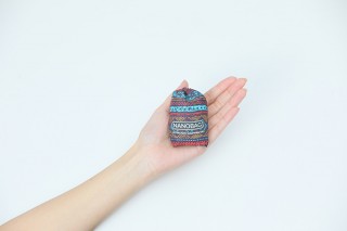 2ℓペットボトル15本分に耐える！ 手のひらサイズのエコバッグ「NANOBAG(ナノバッグ)」