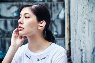 パイオニア、外音取り込み機能を搭載した完全ワイヤレスイヤホンを発売
