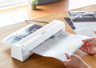 サンワサプライ、A3対応の「LM-A3R2」などコンパクトなラミネーター2機種を発売