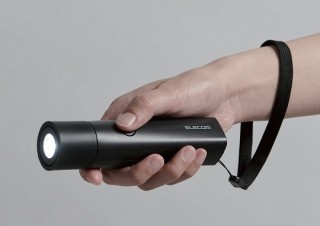 エレコム、懐中電灯としても使えるモバイルバッテリー「DE-M20L-3350シリーズ」を発売