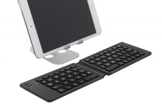 オウルテック、2つ折りタイプのBluetoothキーボード「OWL-BTKB6501」を発売