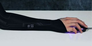 BeANCA、マウス操作をスムーズに行えるゲーミングアームカバー「AIM COVER」を発売