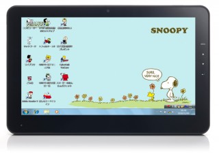 バンダイナムコ、ピーナッツ生誕60周年記念スレートPC「スヌーピー モバイルノートパソコン」