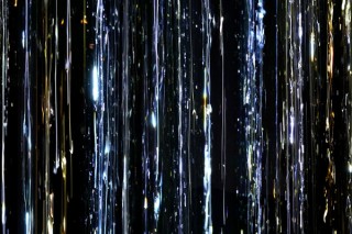 光と水の新作インスタレーションなどが展示される松尾高弘氏の展覧会「INTENSITY」