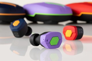 SNEXT、エヴァンゲリオン各機をモチーフにしたデザインの完全ワイヤレスイヤホンを発売