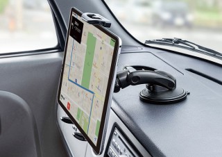 サンワサプライ、車載用のタブレットホルダー「CAR-HLD13BK」を発売