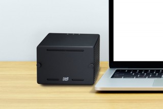 ラトック、2.5インチのHDD/SSDを2台収納できる外付けRAIDケースを発売