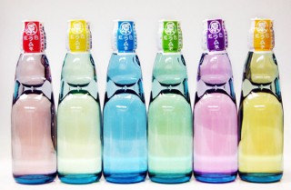 ヴィレヴァンオンライン、6色セットの「虹色のラムネ」の取り扱いを開始