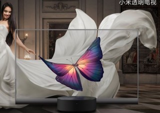 シャオミ、裏がスケスケで映像が浮いて見える「量産型透明テレビ」を発表。約77万円