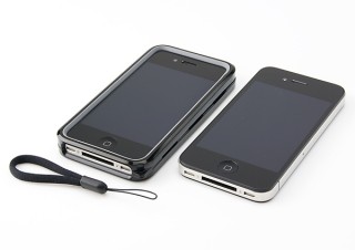 マイクロソリューション、iPhone 4専用のはめ込み型グリップケースを発売