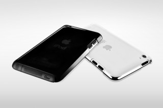 プレアデス、厚さ1mmのポリカーボネート製iPod touch用ケース「SwitchEasy NUDE for iPod touch 4G」