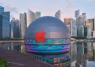 Apple、マリーナベイサンズに斬新な「水上球体デザイン」の新店舗をオープン