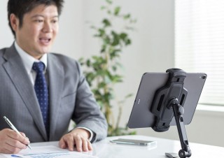サンワサプライ、タブレットやスマホ向けにボールジョイント構造を採用したスタンドを発売